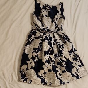 Elegant Floral Sleeveless Dress